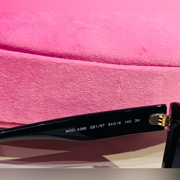 New Women Versace Sunglasses - Picture 7 of 12